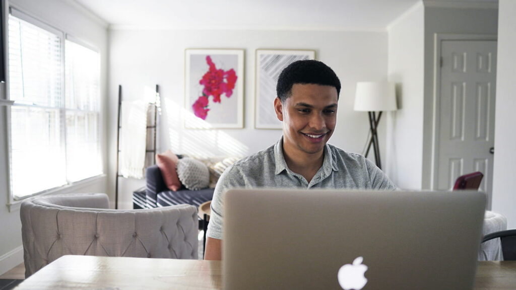 How to Create a Passive Income Online 2025